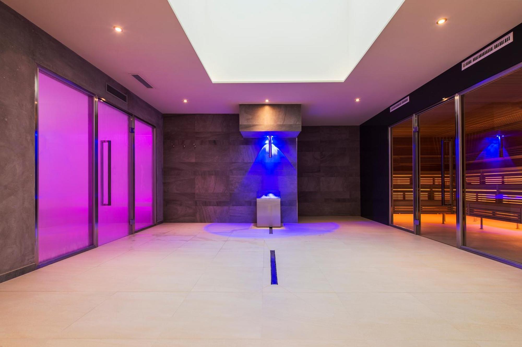 Parkhotel Hall In Tirol Exterior photo